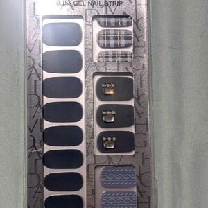 Dashing Diva Gloss - GVP119B